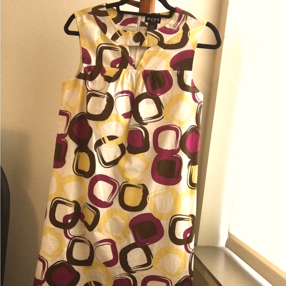 BCBG Paris 60’s style dress